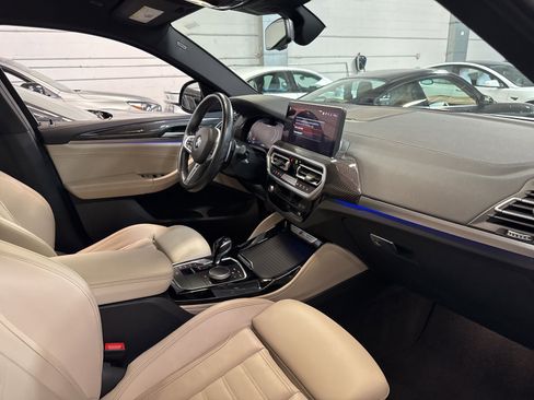 Used 2023 BMW X4 M40i image 25