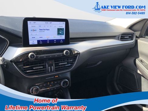 Used 2022 Ford Escape SEL image 15