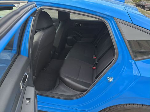 Used 2025 Honda Civic Sport image 15