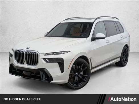 Used 2026 BMW X7 xDrive40i w/ M Sport Package AWD/4WD image 1