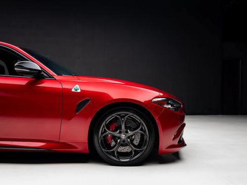 Used 2023 Alfa Romeo Giulia Quadrifoglio w/ Active Assist Plus Package RWD image 42