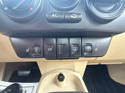 Used 2008 Volkswagen Beetle S FWD image 29