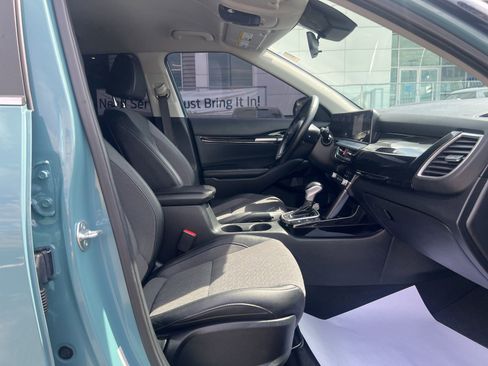 Used 2024 Kia Seltos S AWD/4WD image 52