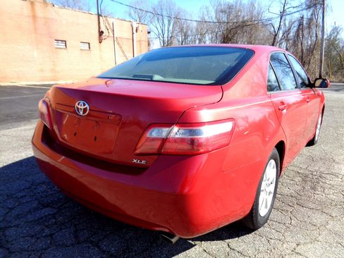 Used 2009 Toyota Camry XLE image 5