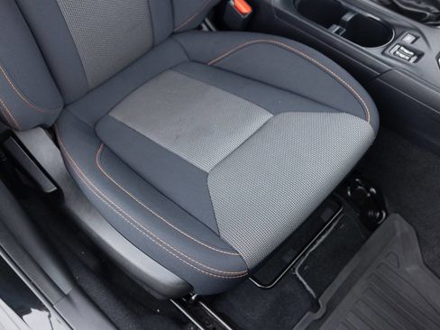 Used 2019 Subaru Crosstrek 2.0i Premium w/ Eyesight System image 25