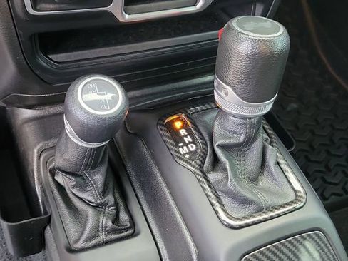 Used 2020 Jeep Wrangler Unlimited Sport AWD/4WD image 34