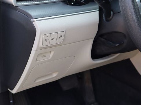 Used 2021 Kia K5 LXS FWD image 21
