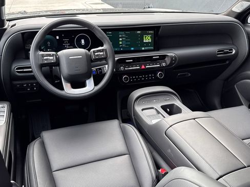 New 2026 Hyundai Palisade Calligraphy image 2