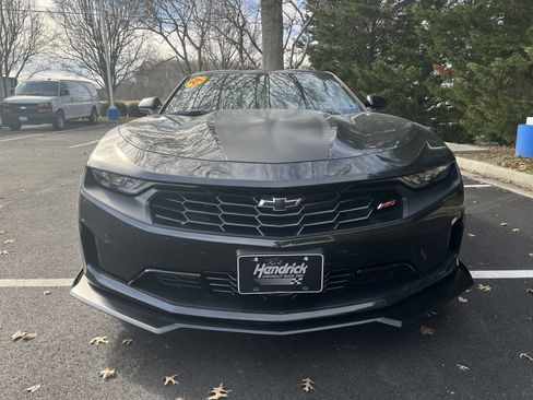 Used 2024 Chevrolet Camaro LT image 3