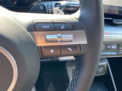 New 2026 Hyundai Kona Limited FWD image 19