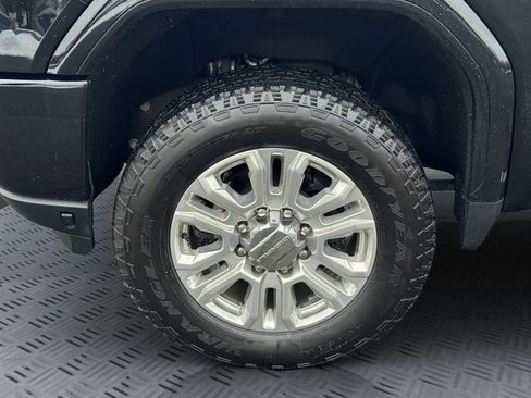 Used 2022 GMC Sierra 2500 Denali w/ Denali Ultimate Package image 30