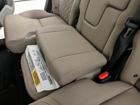 Used 2026 Volvo XC90 B6 Plus w/ Protection Package Premier image 23