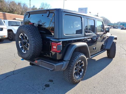 Used 2025 Jeep Wrangler Unlimited Rubicon 4xe w/ Safety Group image 4