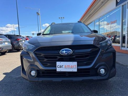Used 2023 Subaru Outback Onyx Edition AWD/4WD image 2
