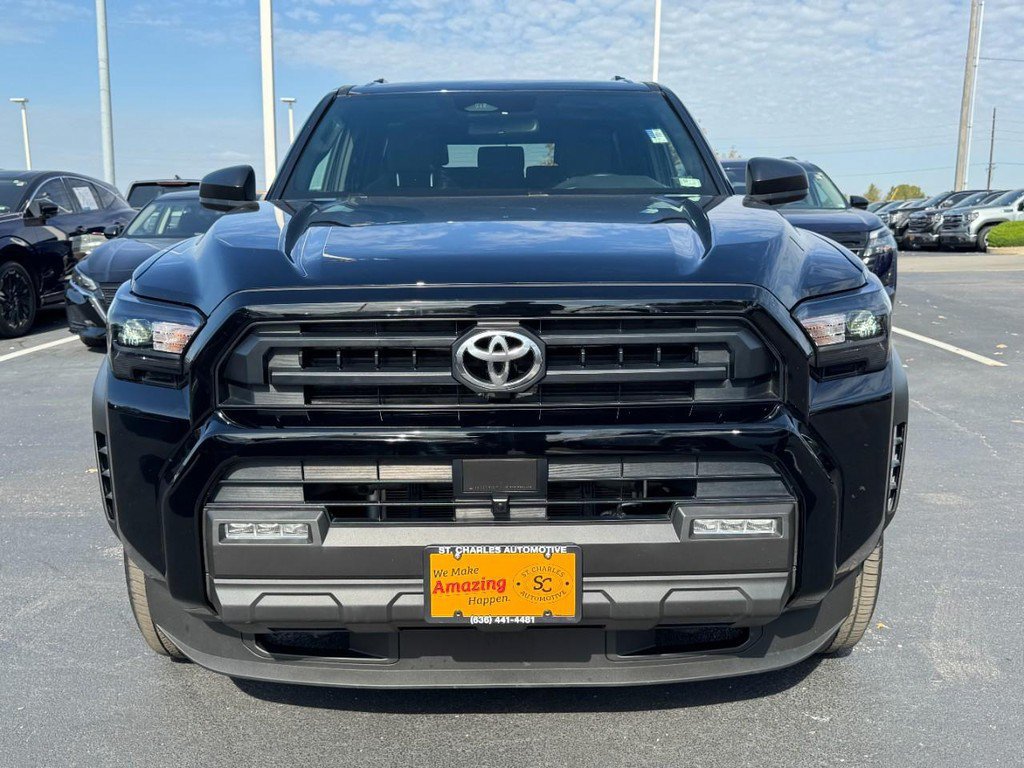 Used 2026 Toyota 4Runner SR5 AWD/4WD image 9