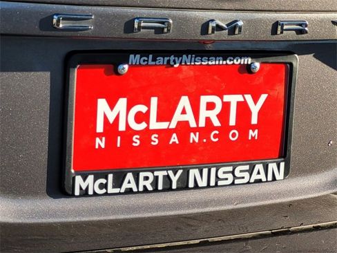 Used 2018 Toyota Camry LE image 7