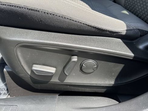 Used 2022 Ford Escape SE w/ SE Sport Appearance Package AWD/4WD image 12