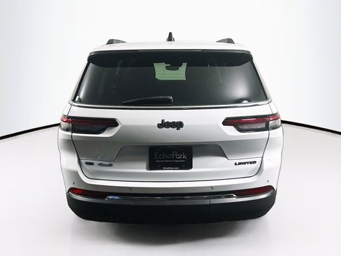 Used 2023 Jeep Grand Cherokee L Limited image 7