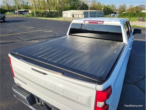 Used 2020 Chevrolet Silverado 1500 LT w/ LT Value Package image 19