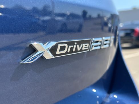 Used 2024 BMW X1 xDrive28i w/ Technology Package AWD/4WD image 9