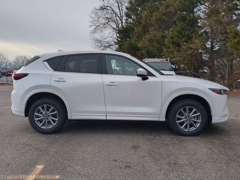 New 2025 MAZDA CX-5 AWD 2.5 S w/ Preferred Package image 3
