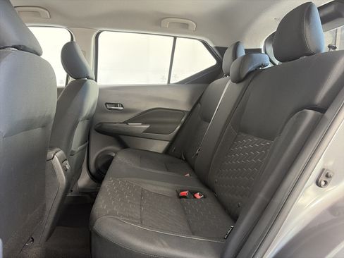 Certified 2023 Nissan Kicks SV FWD image 7