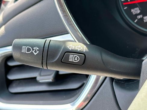 Used 2023 Chevrolet Equinox LT image 22