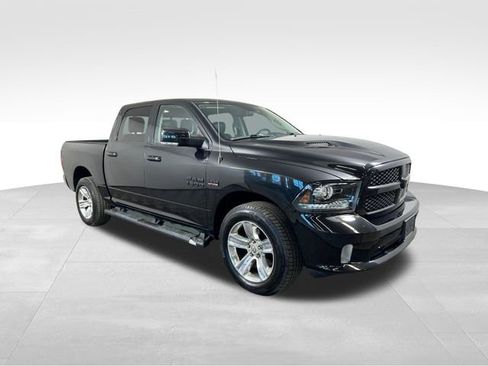 Used 2017 RAM 1500 Sport w/ Convenience Group image 8