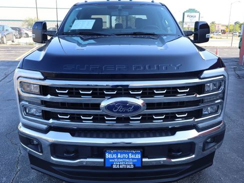 Used 2023 Ford F250 Lariat w/ Lariat Ultimate Package AWD/4WD image 2