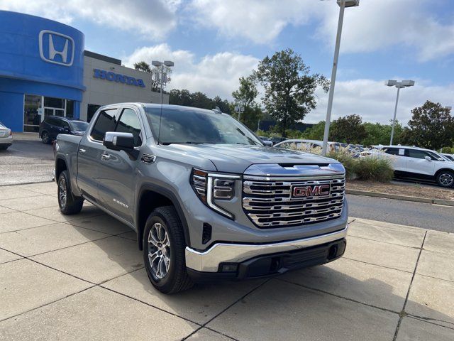Used 2026 GMC Sierra 1500 SLT AWD/4WD image 2