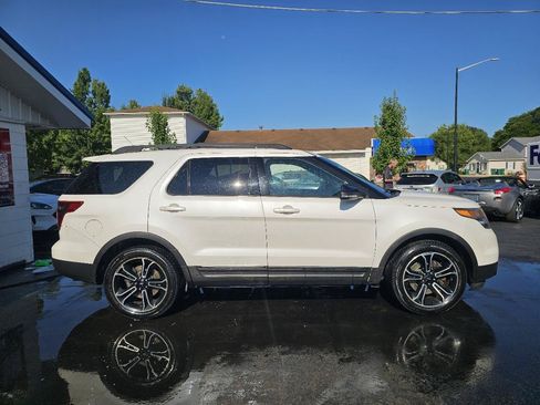 Used 2015 Ford Explorer Sport w/ Equipment Group 401A AWD/4WD image 13