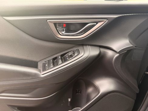 Used 2022 Subaru Forester Premium image 18