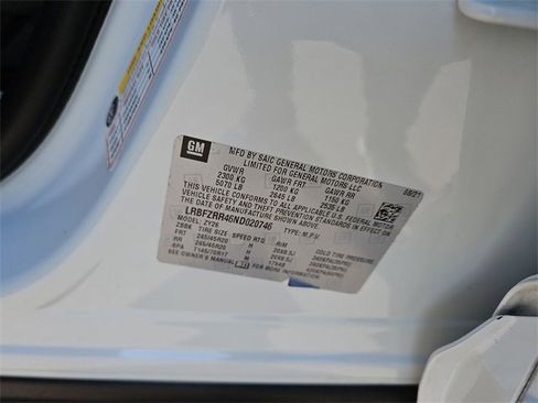 Used 2022 Buick Envision Avenir w/ Technology Package II image 31