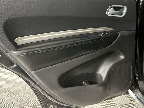 Used 2019 Dodge Durango SXT AWD/4WD image 30