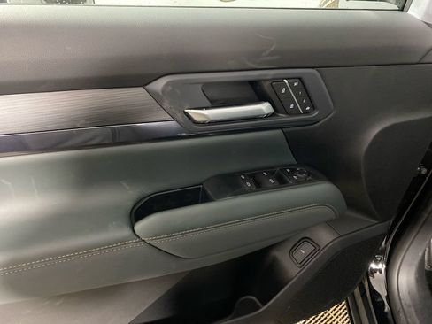 Used 2026 GMC Terrain AT4 w/ Convenience Package III AWD/4WD image 13