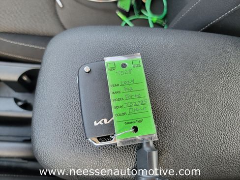 Used 2024 Kia Forte LXS image 29