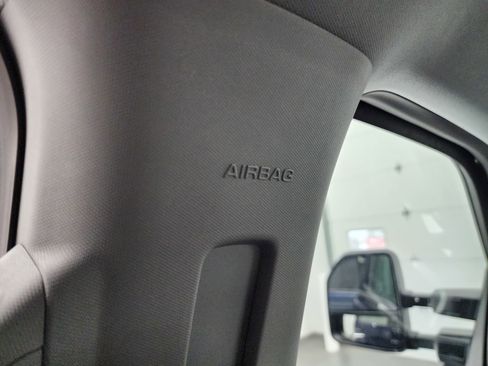 Used 2025 Ford F250 XLT w/ Black Appearance Package image 41
