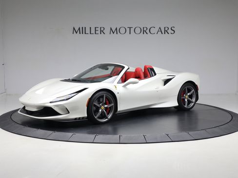 Certified 2023 Ferrari F8 Tributo RWD image 2