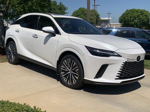 Used 2023 Lexus RX 350 Premium Plus w/ Cold Area Package image 2