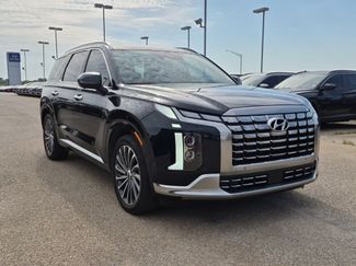 Used 2023 Hyundai Palisade Calligraphy w/ Cargo Package AWD/4WD video 1
