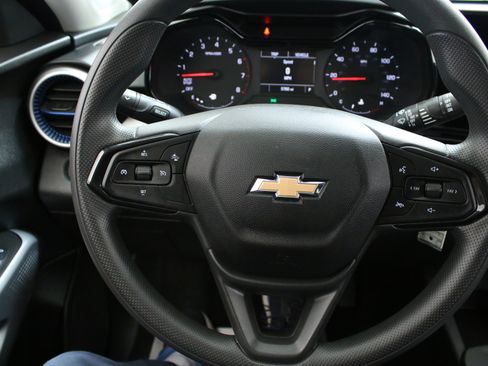 Certified 2024 Chevrolet Trax LS FWD image 13