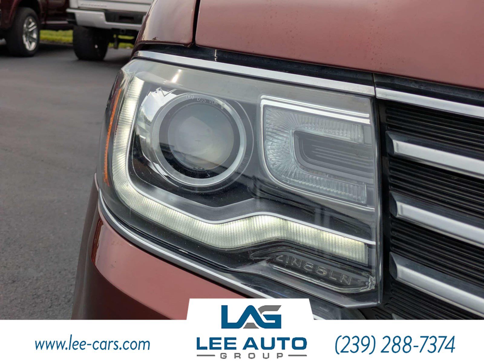 Used 2015 Lincoln Navigator 4WD w/ Equipment Group 101A Reserve image 9