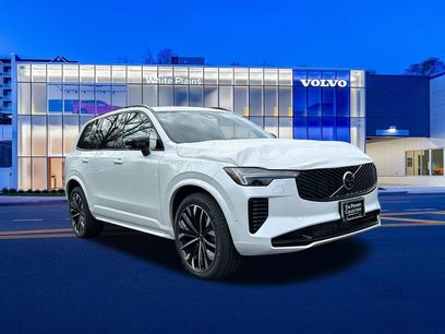 New 2026 Volvo XC90 T8 Ultra w/ Protection Package Premier