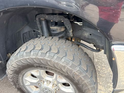 Used 2023 RAM 2500 Big Horn w/ Level 1 Equipment Group AWD/4WD image 2