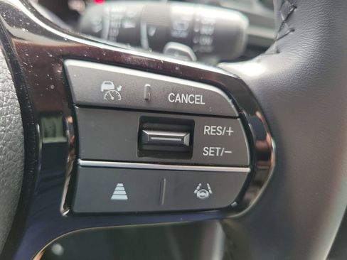 Used 2025 Honda Pilot EX-L image 23