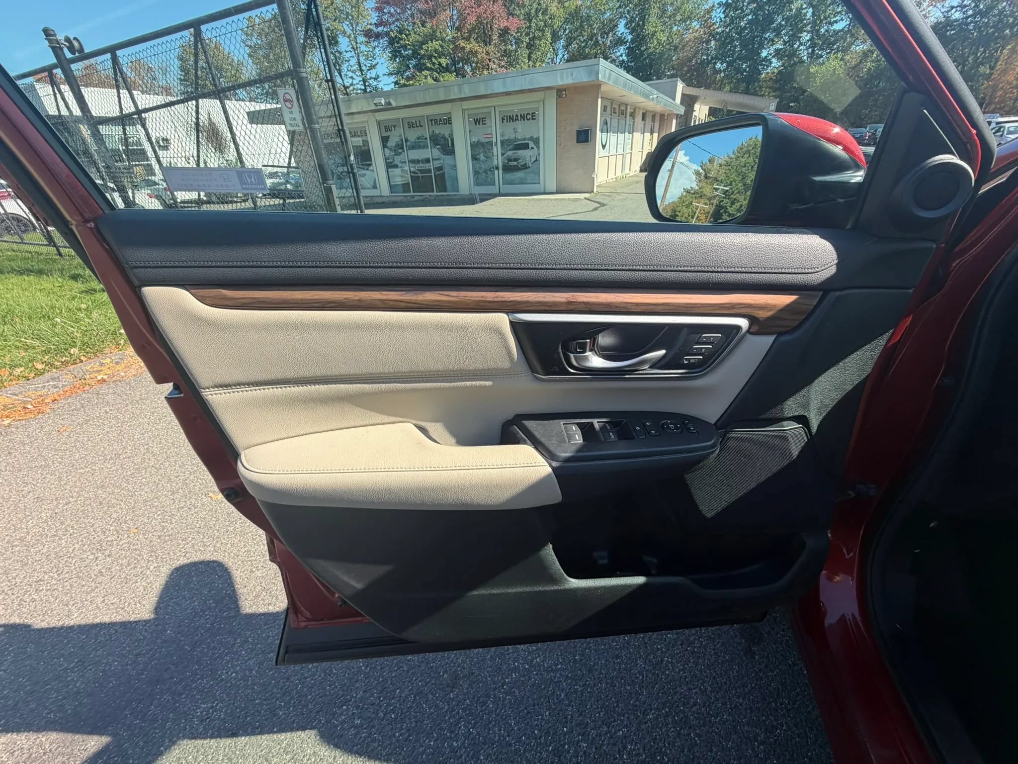 Used 2018 Honda CR-V EX-L image 11