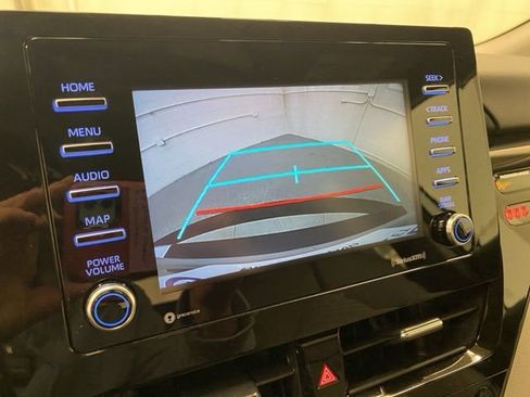 Used 2023 Toyota Camry SE image 12