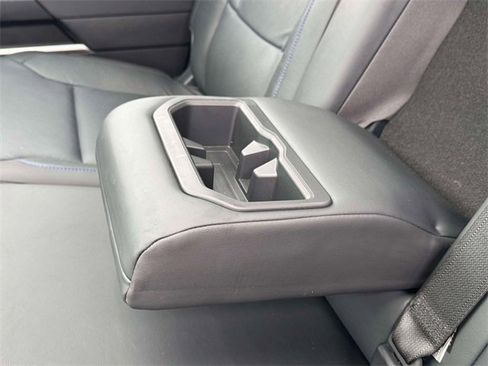 Used 2025 Toyota Tundra Platinum image 15