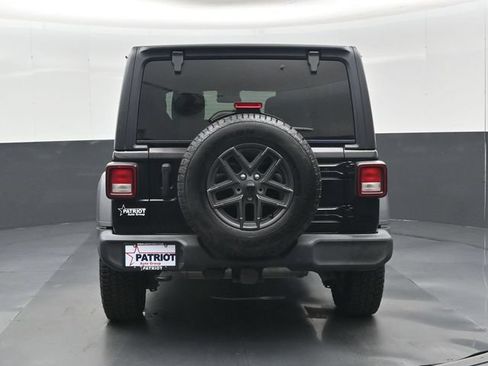 Used 2024 Jeep Wrangler Unlimited Sport AWD/4WD image 29
