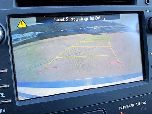 Used 2017 Buick Enclave Leather image 23